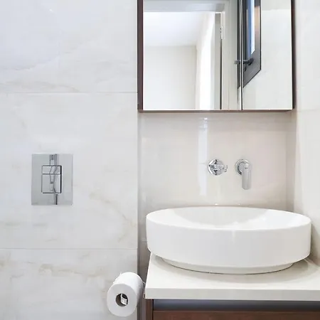 La Maison Luxury 2br Retreat In Nicosia شقة *