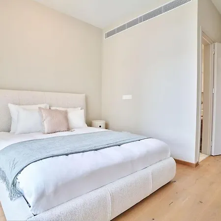 La Maison Luxury 2br Retreat In Nicosia شقة