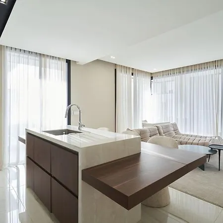 La Maison Luxury 2br Retreat In Nicosia *