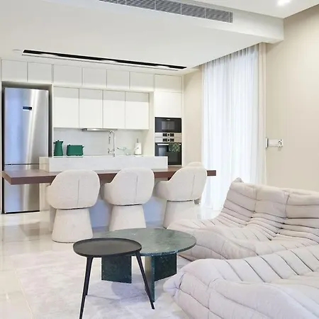 La Maison Luxury 2br Retreat In Nicosia