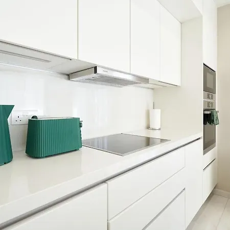 La Maison Luxury 2br Retreat In Nicosia